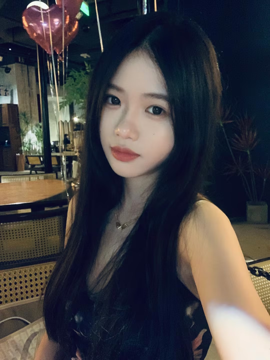 抖音小璐姐姐和男友自拍曝光,幸福瞬间成焦点