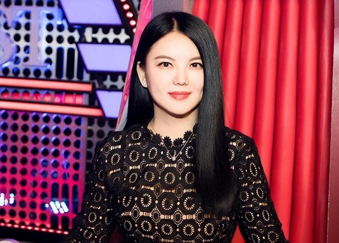 李湘近况曝光，48岁看起来只有28岁