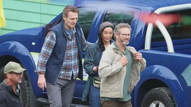 范冰冰东京聚餐：43岁依旧耀眼夺目