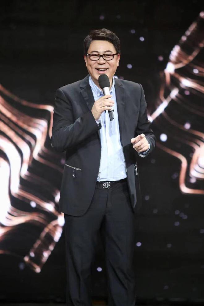 家有儿女演员高亚麟被指家暴出轨,舆论哗然,真相待解!