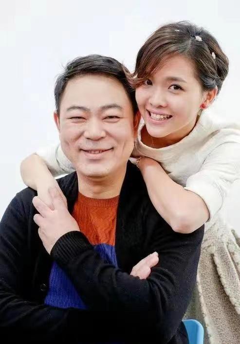 家有儿女演员高亚麟被指家暴出轨,舆论哗然,真相待解!